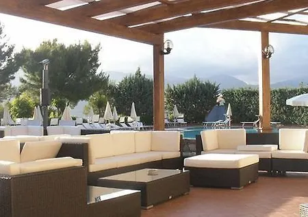 Fonteluna Apartmanhotel Centola