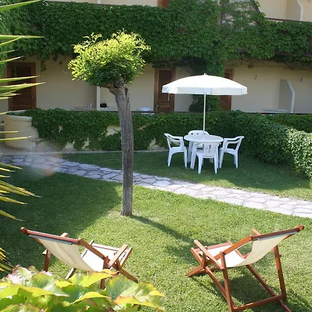 Aparthotel Fonteluna 3*